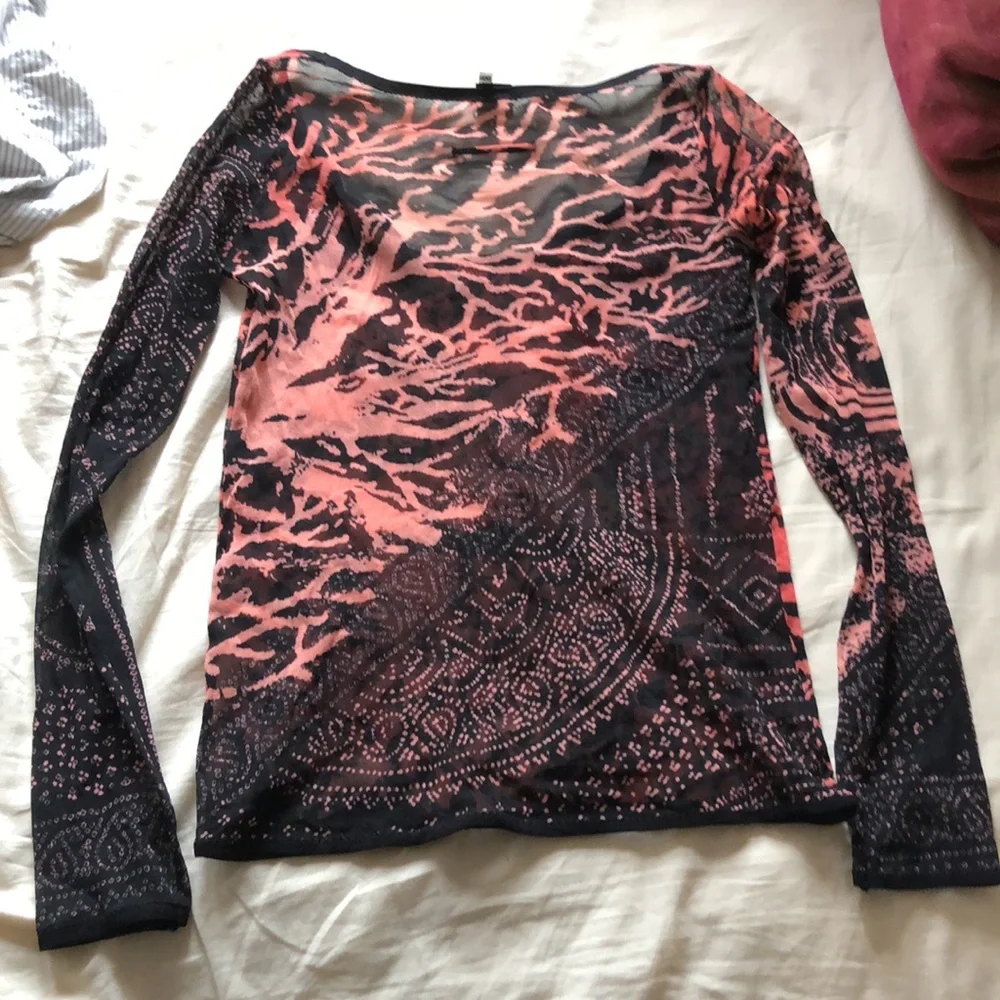 Women's Black and Pink Long Sleeve Top - Picture 3 of 4